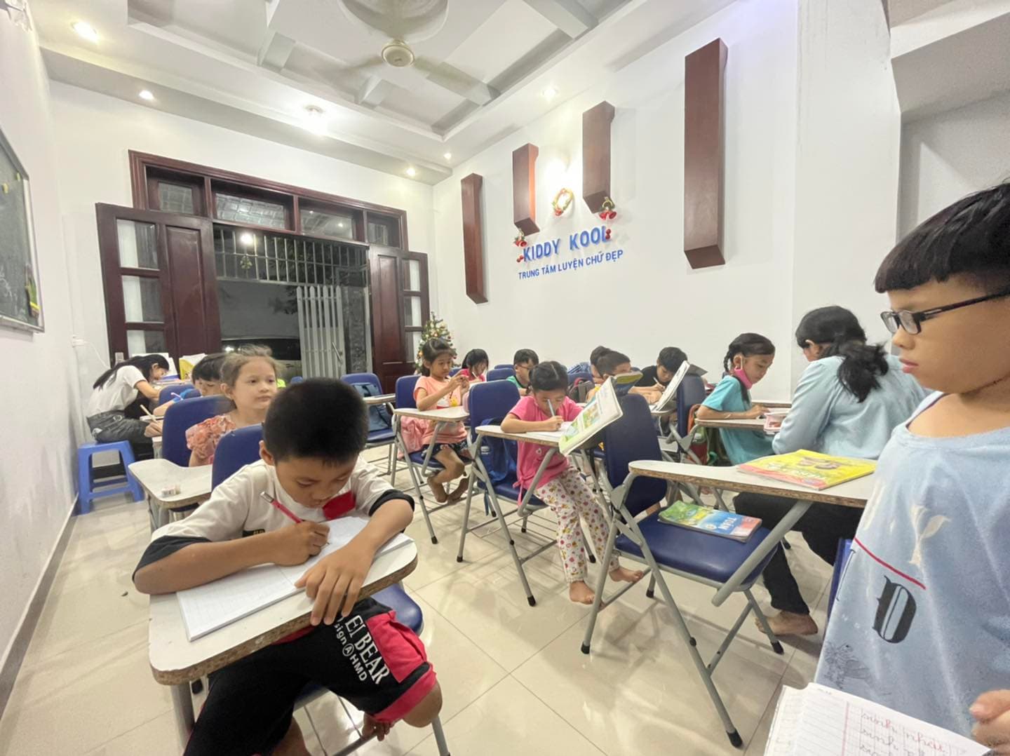 Hình ảnh hoạt động Kiddy Kool 8